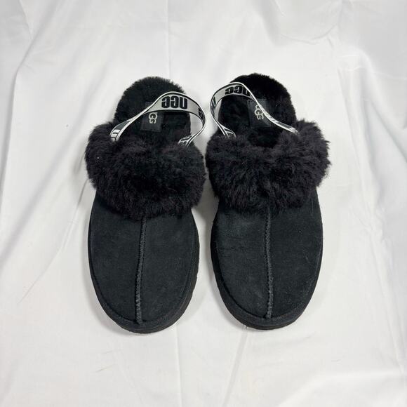 UGG Shoes - UGG black women’s slippers size 5
